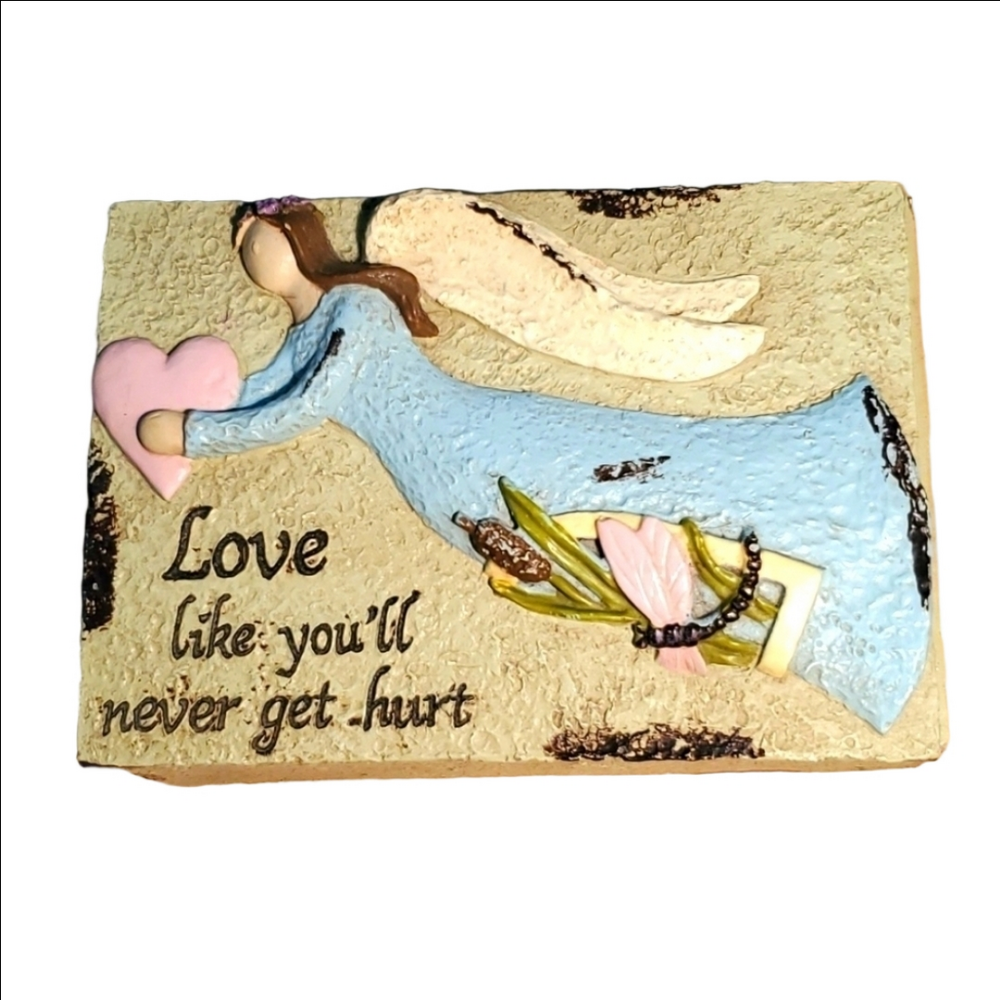 ⚜️ NWOT TREASURE ANGEL BOX